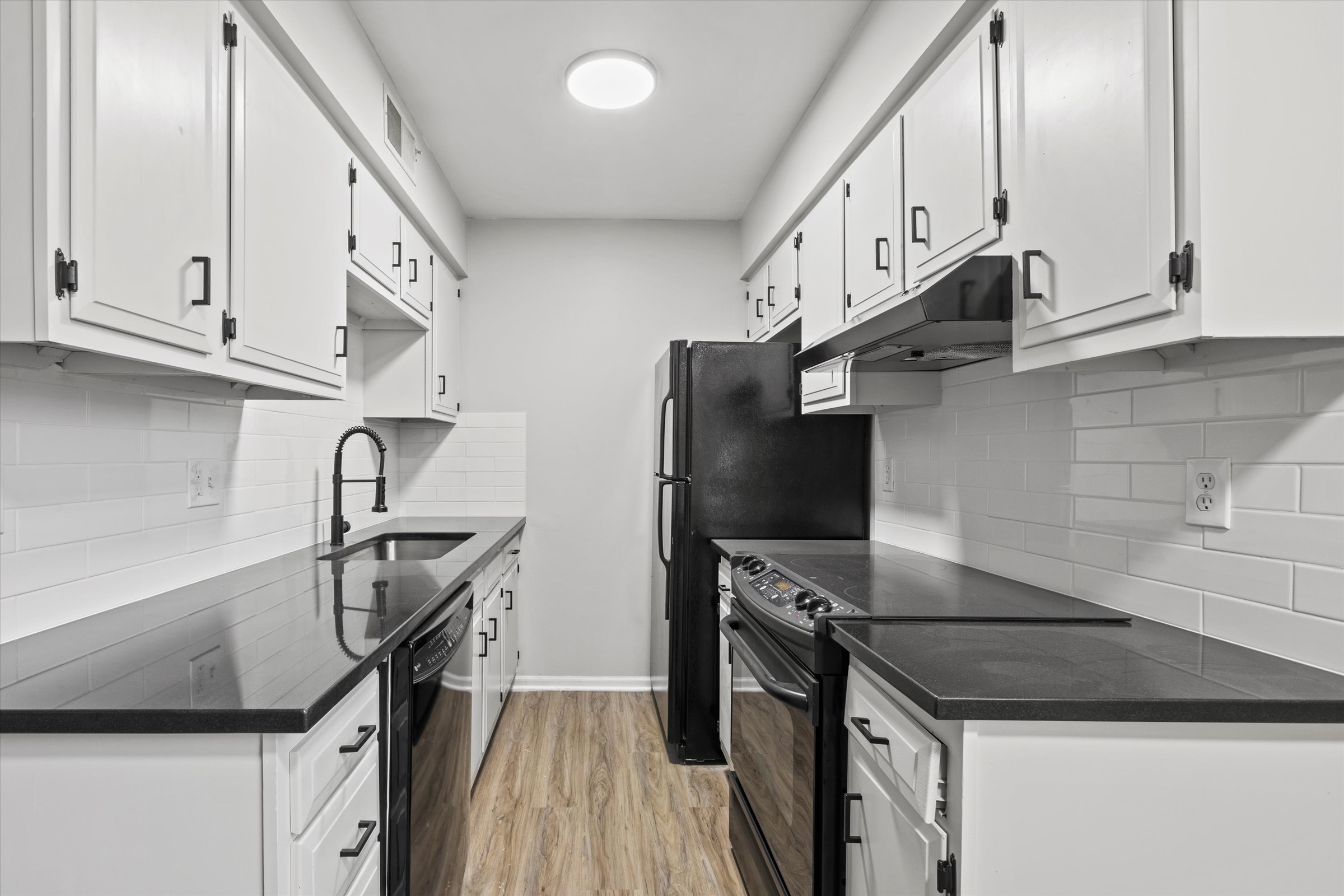 720 Ottawa Street - 132