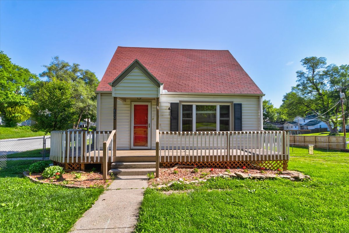 Property main image